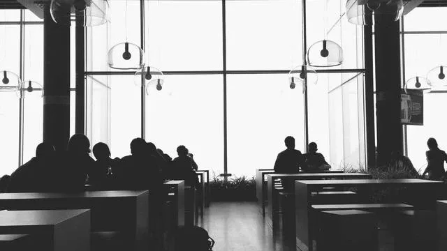 족저근막염 치료 시 흔히 겪는 문제와 해결책 이미지