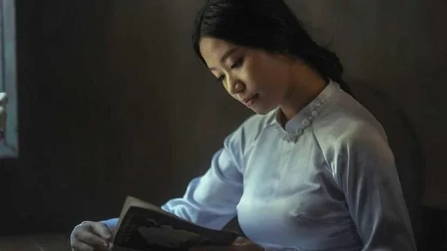 60대 피부를 위한 미백 화장품 추천과 사용법 이미지