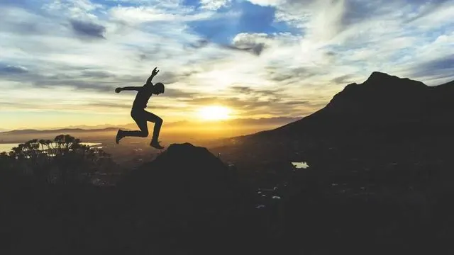 6. 60대 손등 주름 관리법과 효과적인 필러 시술 정보 이미지