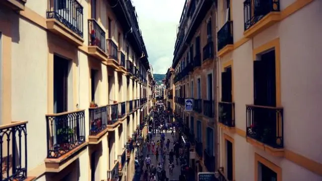 9. 자주 묻는 질문과 답변 (Q&A) 이미지