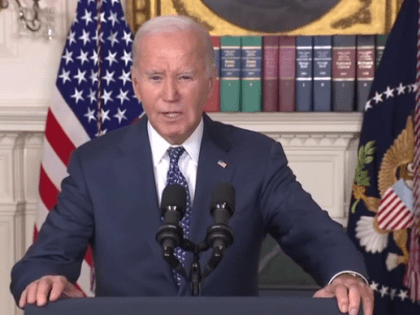 Джо Байден посмотрел интервью Владимира Путина и кинулся публично оправдываться