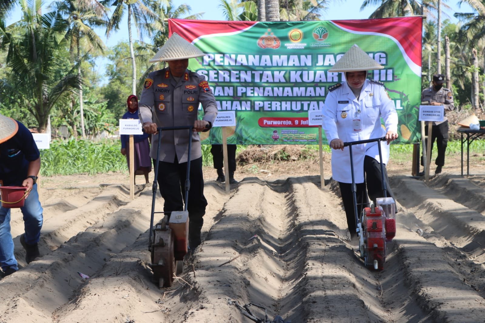 Polres Purworejo Tanam Jagung Serentak di Lahan 22.534 m², Wujud Dukung Ketahanan Pangan Nasional