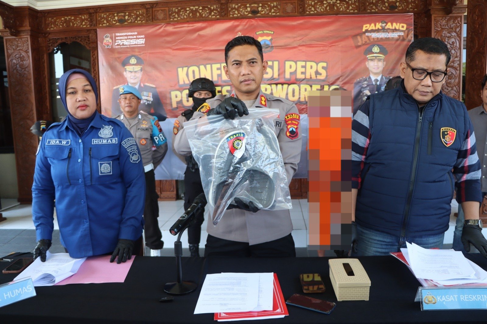 Polres Purworejo Ungkap Kasus Pencurian Modus Pecah Kaca, Tersangka Residivis Dibekuk di Kulon Progo
