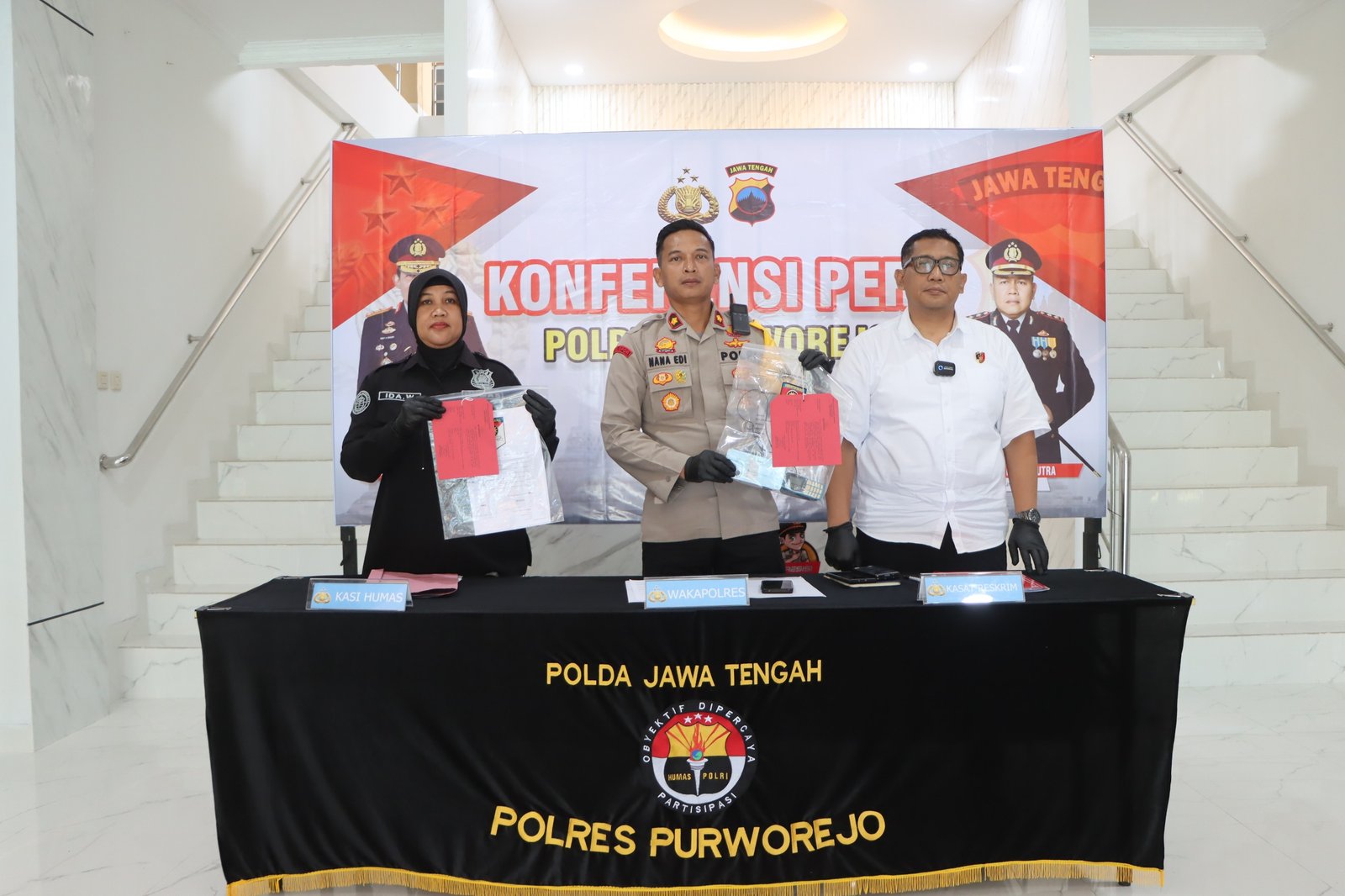 Drama 'Penebusan Teman' Berujung Kerugian Rp87 Juta, Polres Purworejo Ungkap Kronologi Penangkapan 3 Tersangka