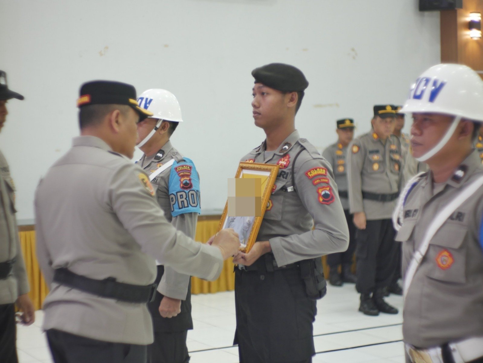 Langgar Kode Etik, Anggota Satsamapta Polres Purworejo Resmi Di-PTDH
