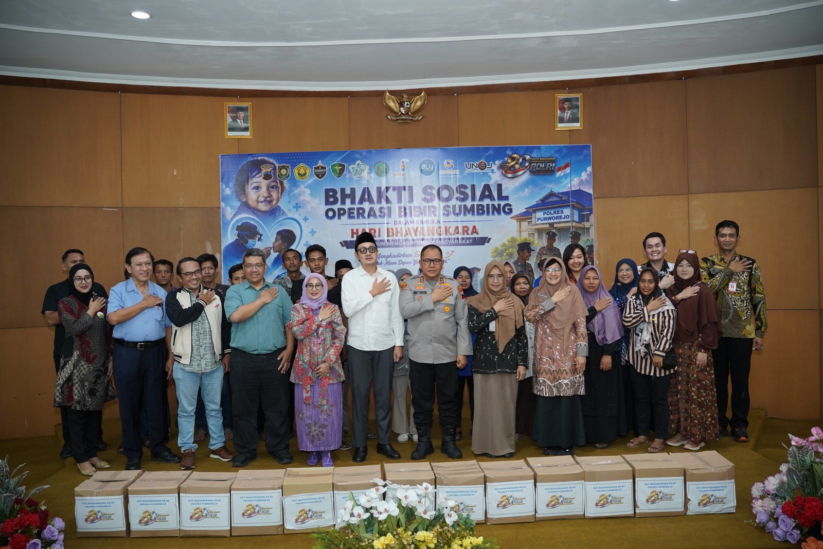 Sambut Hari Bhayangkara ke-80, Polres Purworejo Gandeng FK UNEJ dan RSUD dr. Tjitrowardojo Gelar Operasi Bibir Sumbing Gratis