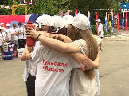 Дмитрий Миляев пожелал ярких впечатлений в День молодежи