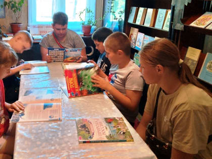 Бельковский СБФ: «Знатоки природы» (6+)