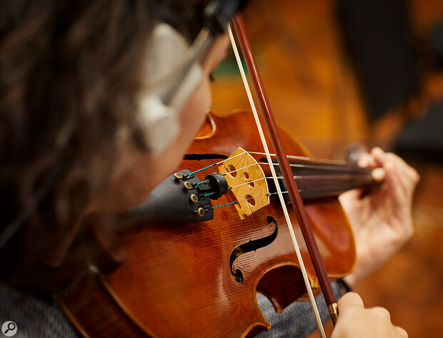 Synthesizer V AI choir layering comparison overview