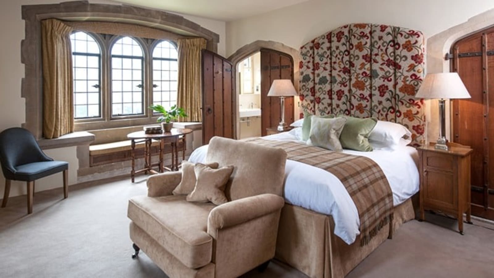 Cozy Amberley Castle Amberley