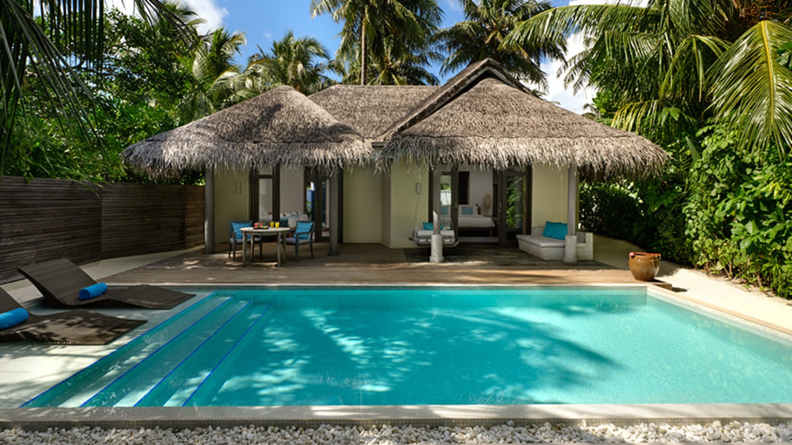 Charming suite Anantara Maldives (Dhigu & Naladhu & Veli) Maldives