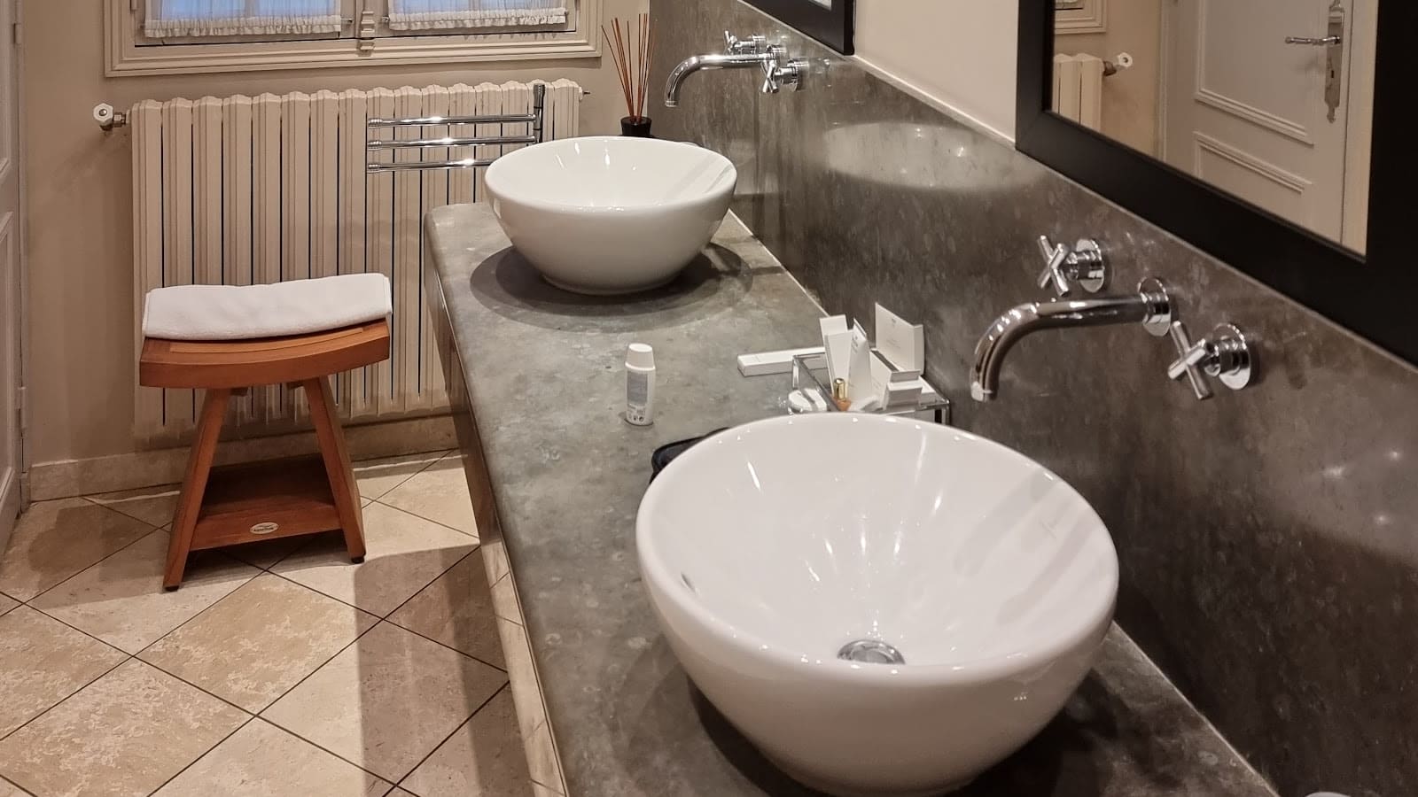 Élégant Hôtel Relais & Chateaux : Auberge des Templiers Boismorand