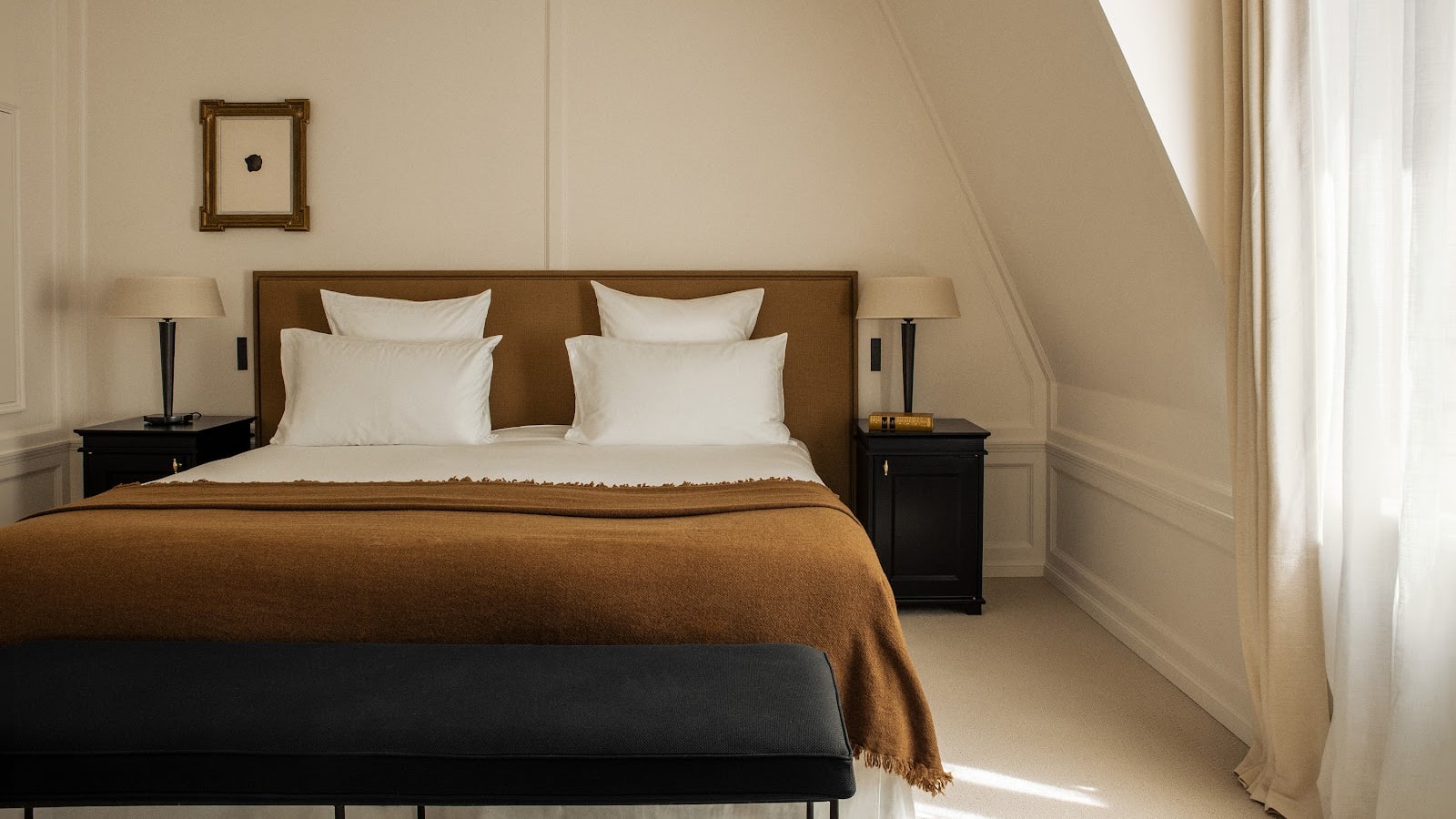 Chaleureux Hotel Balzac Paris Paris