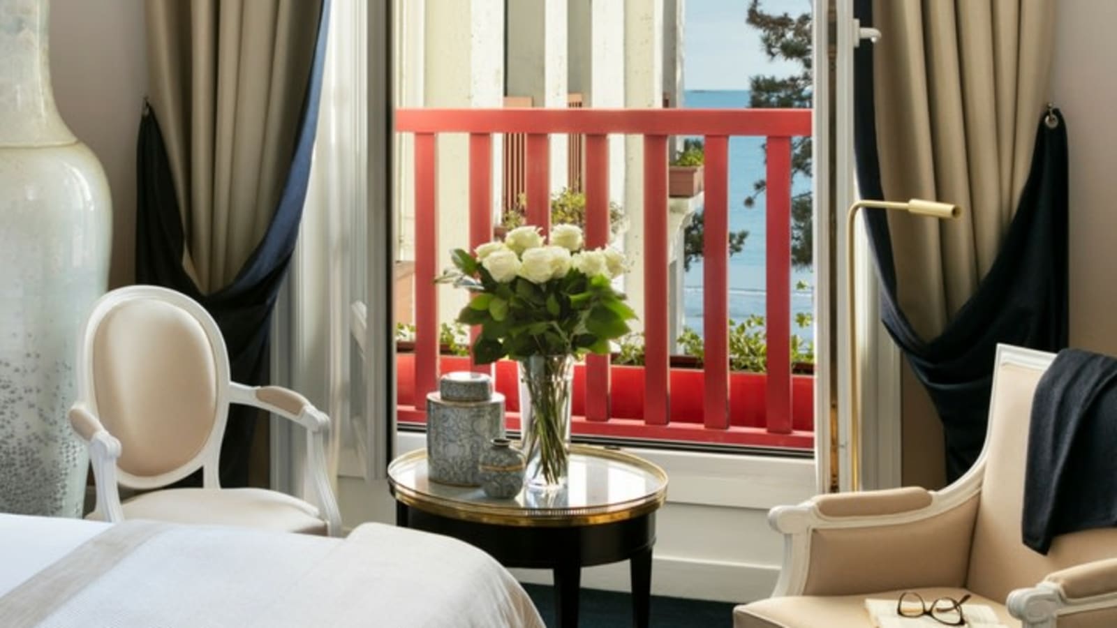Elegant room at Barrière L'Hermitage La Baule