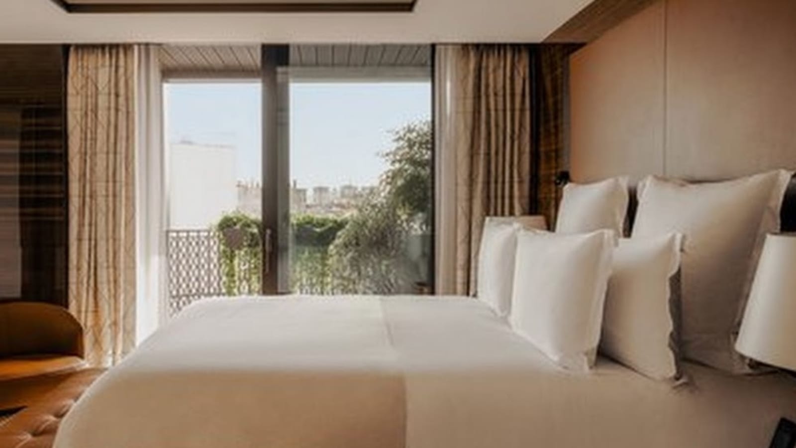 Inviting Bulgari Hotel Paris Paris