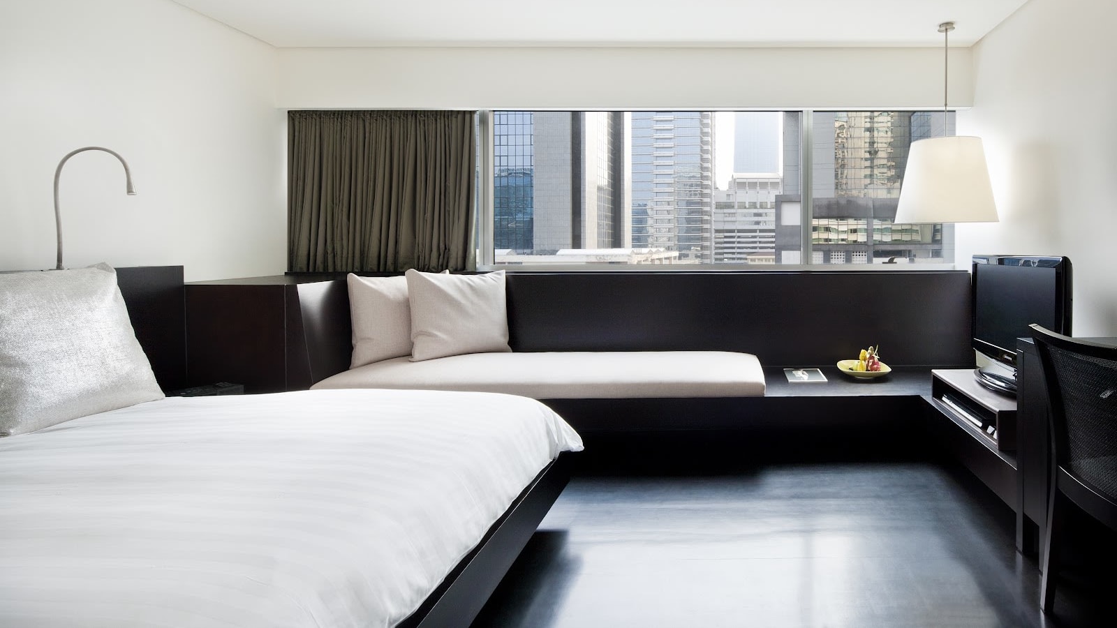 Stylish COMO Metropolitan Bangkok Bangkok