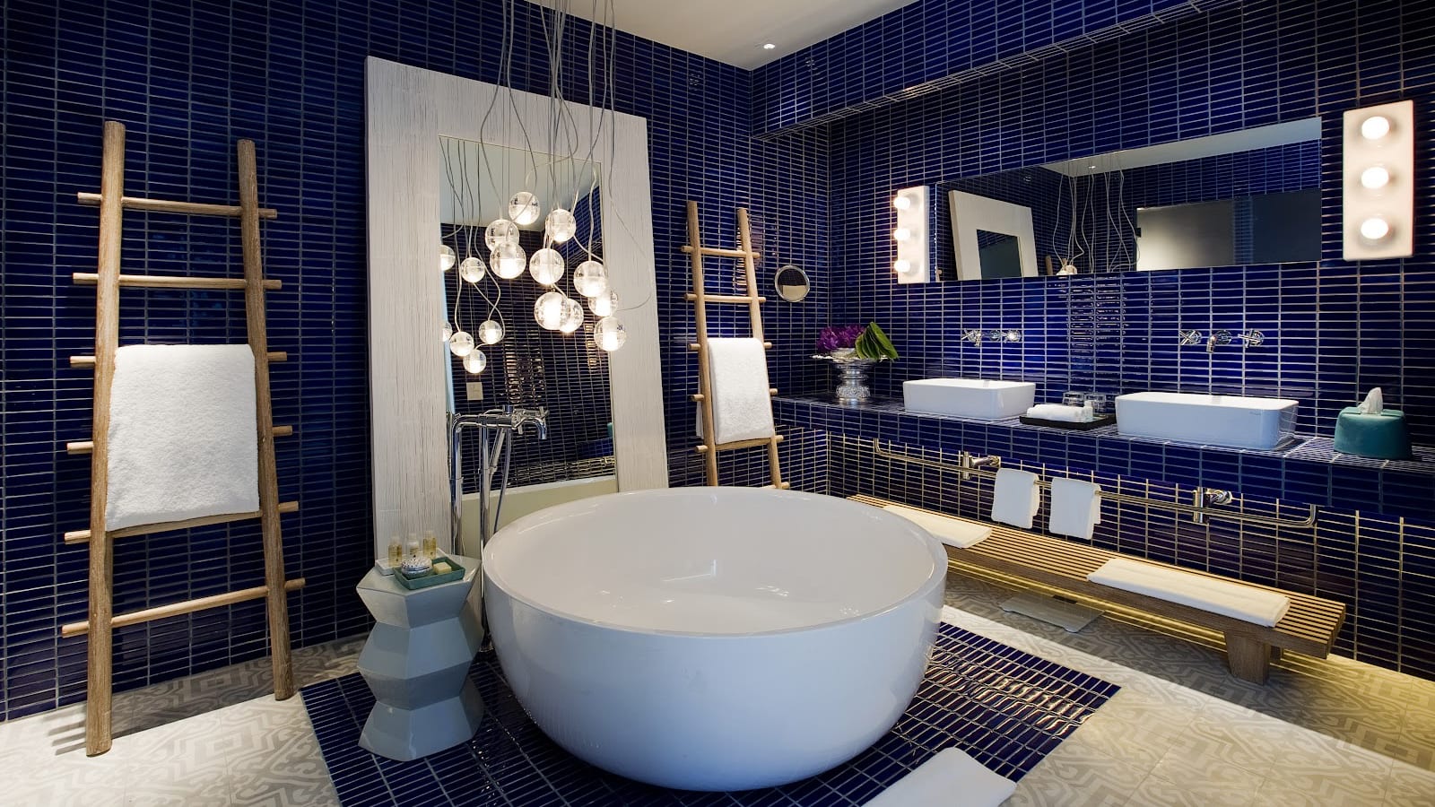 Stylish COMO Point Yamu Phuket