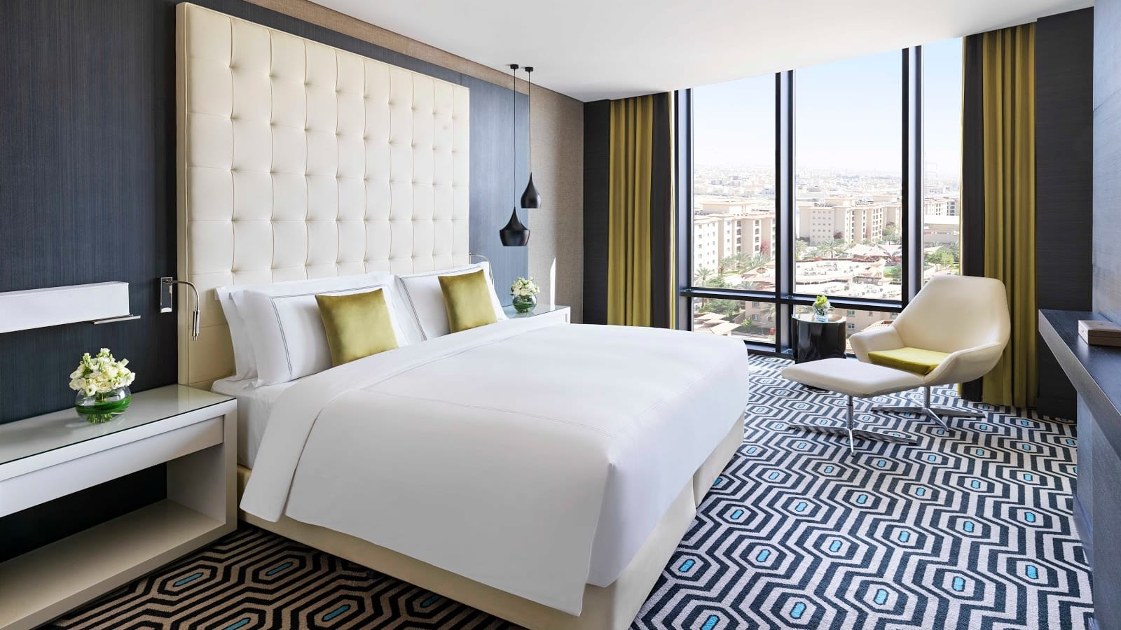 Chic Fairmont Riyadh Riyadh
