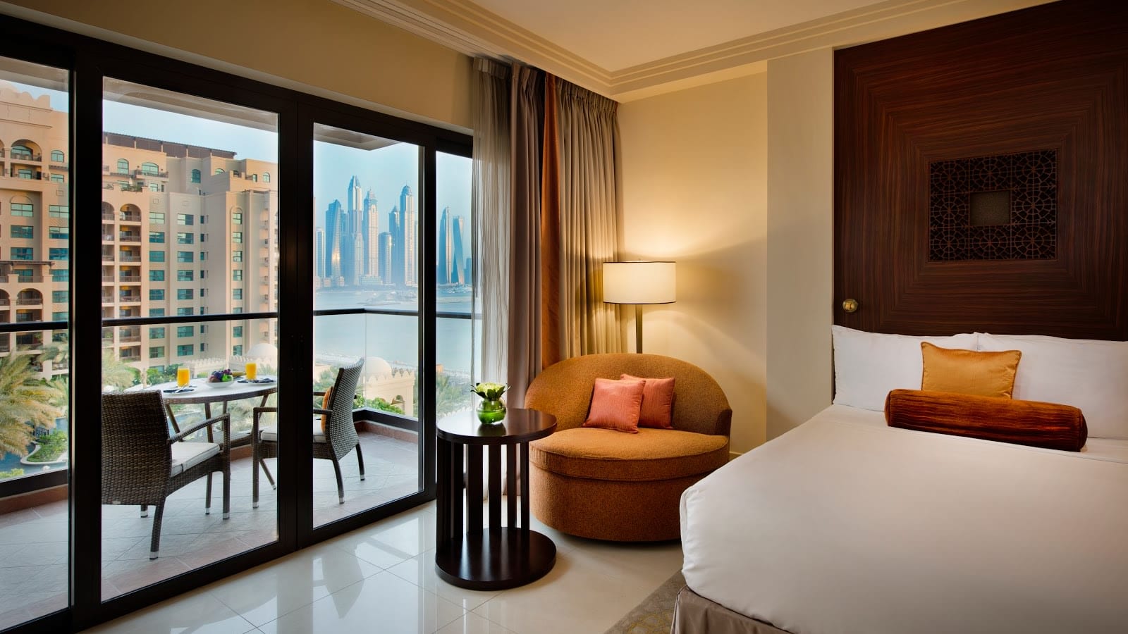Cozy Fairmont The Palm Dubai