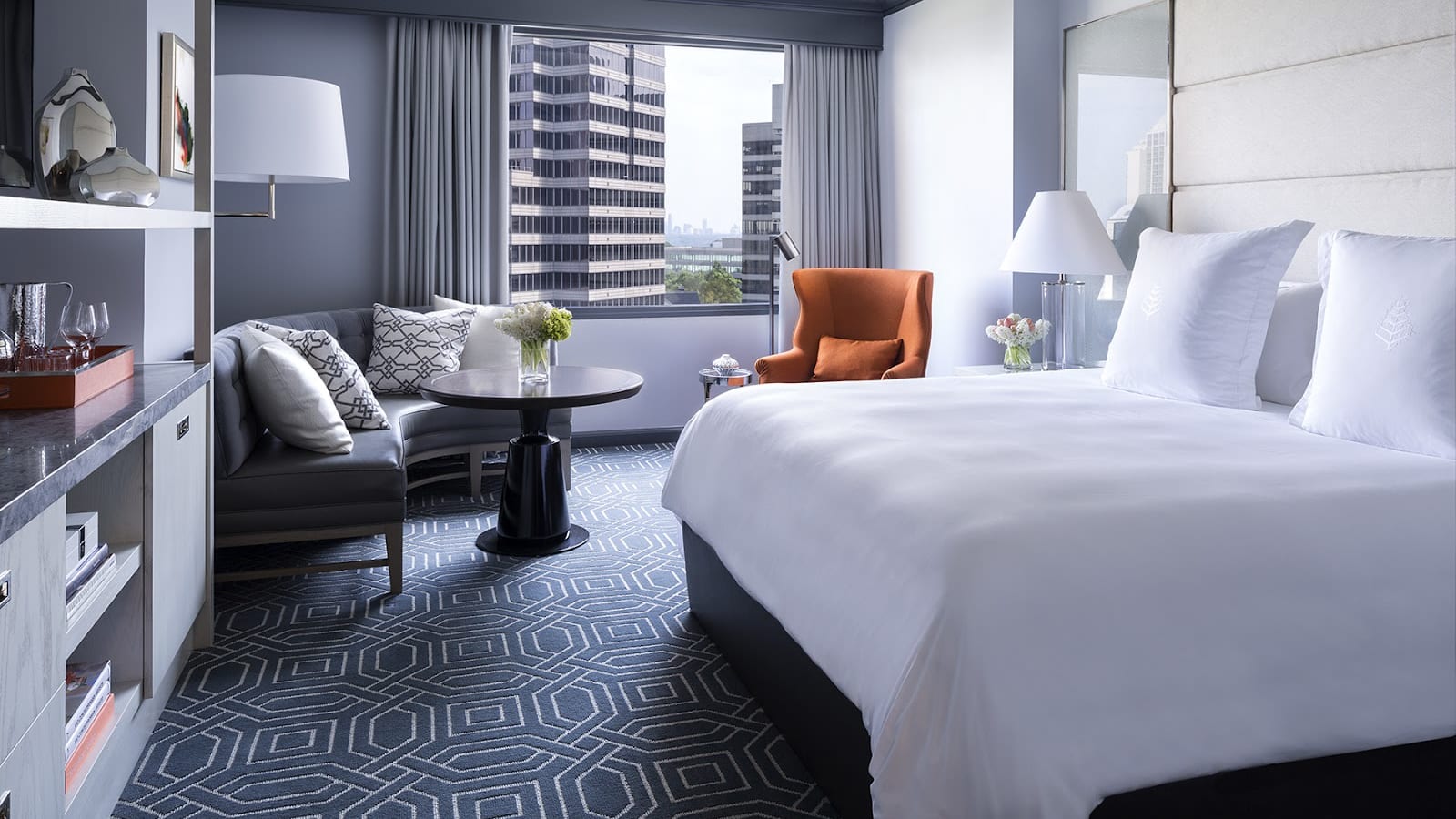 Chic Four Seasons Hotel Atlanta Atlanta