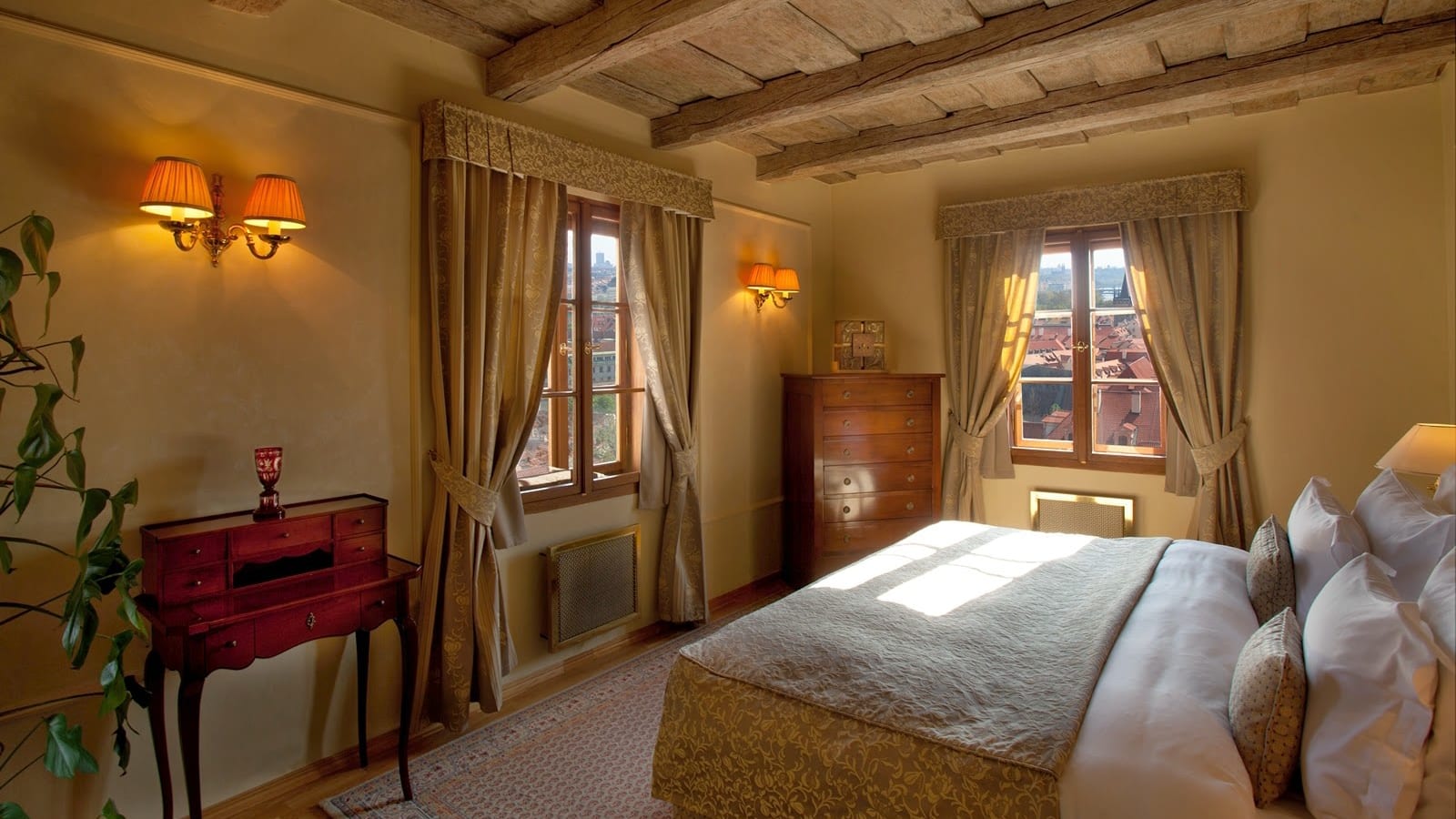 Chaleureux Golden Well Hotel (U Zlate Studne) Prague