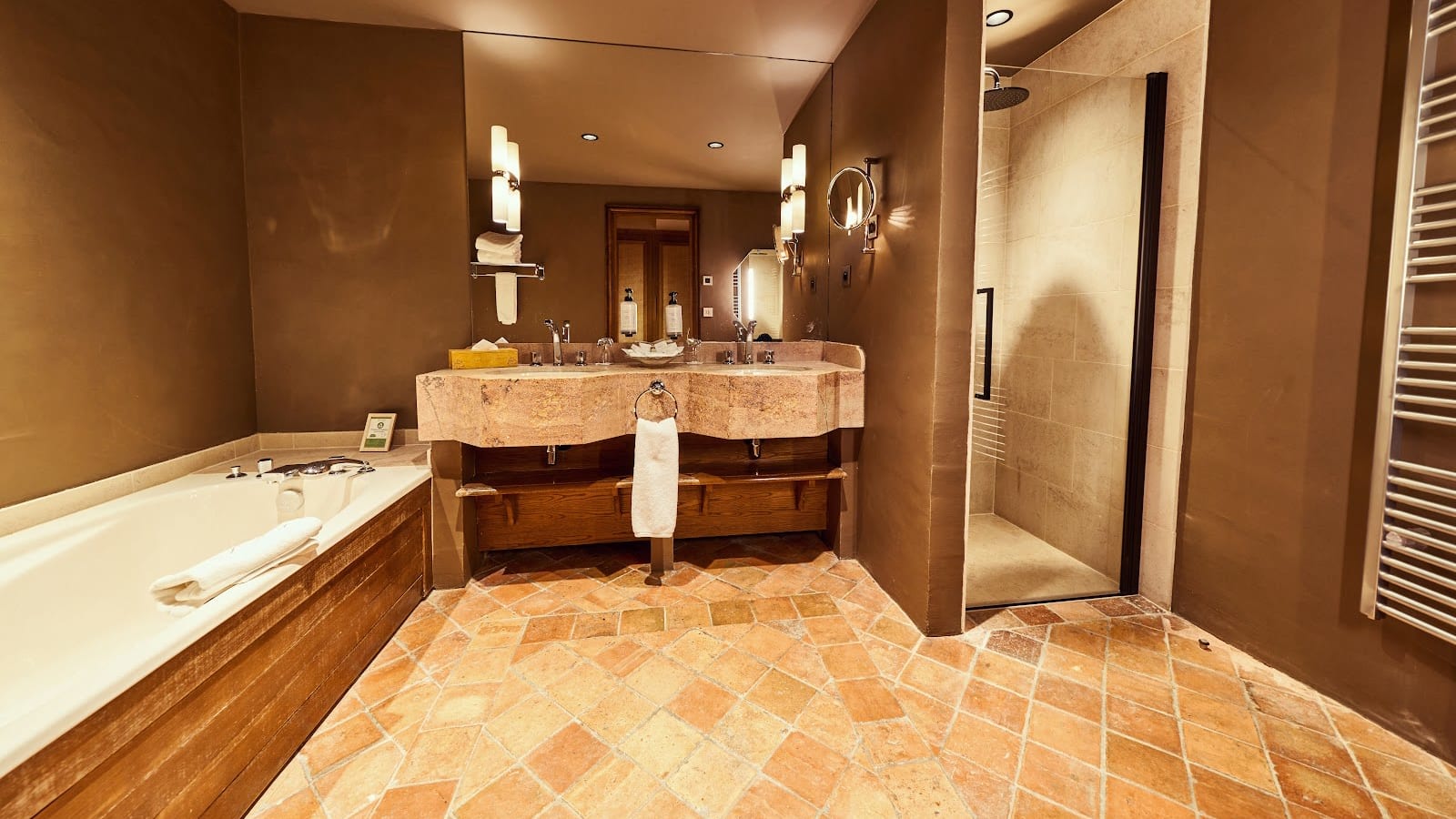 Chaleureux Le Relais Bernard Loiseau Saulieu