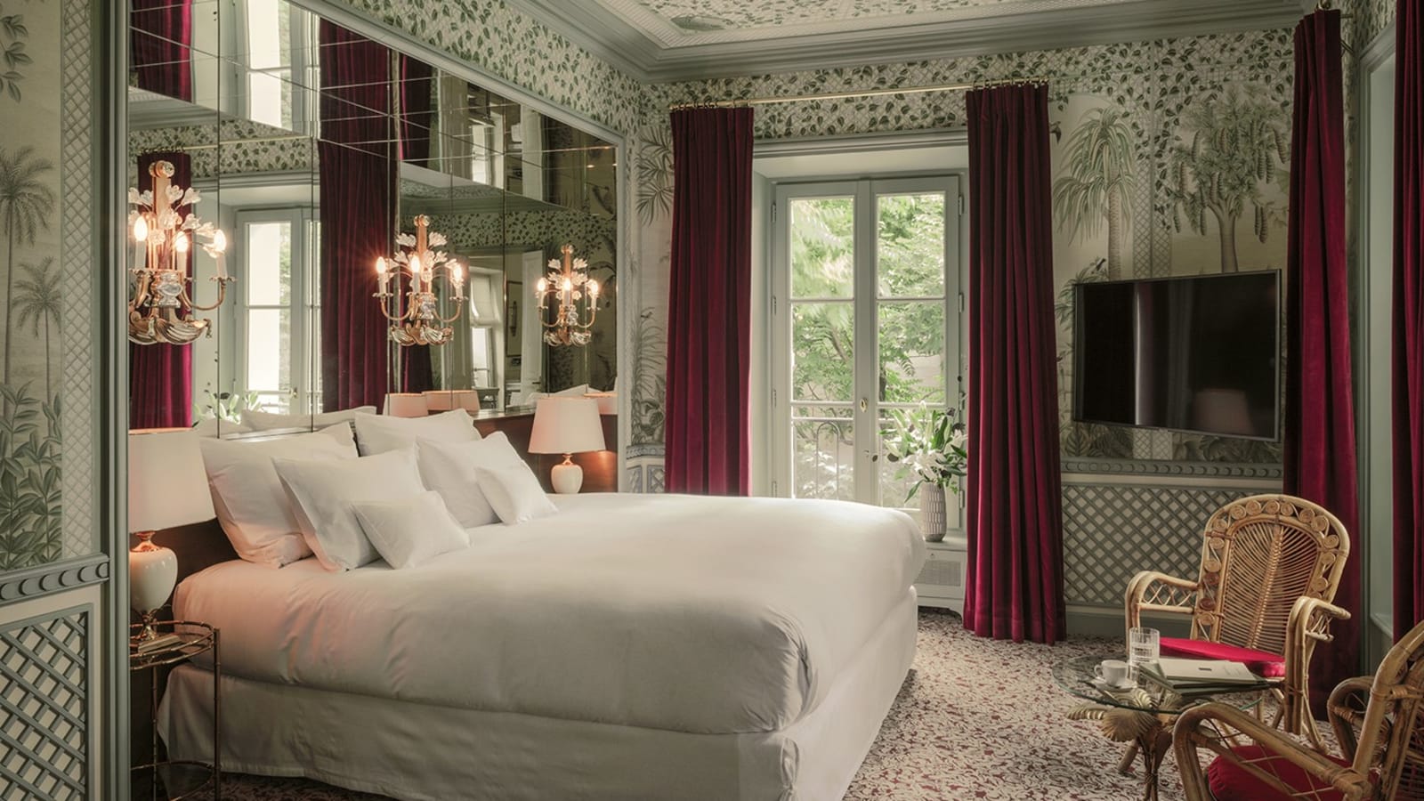 Chaleureux Hôtel Particulier Montmartre Paris