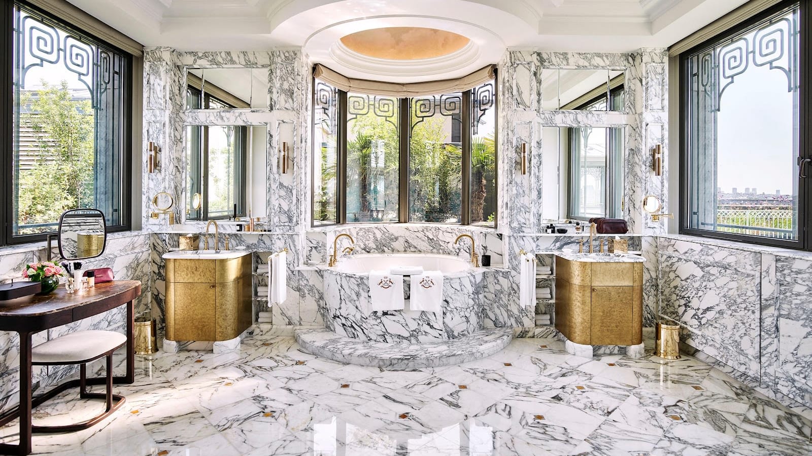 Élégant Le Meurice Paris