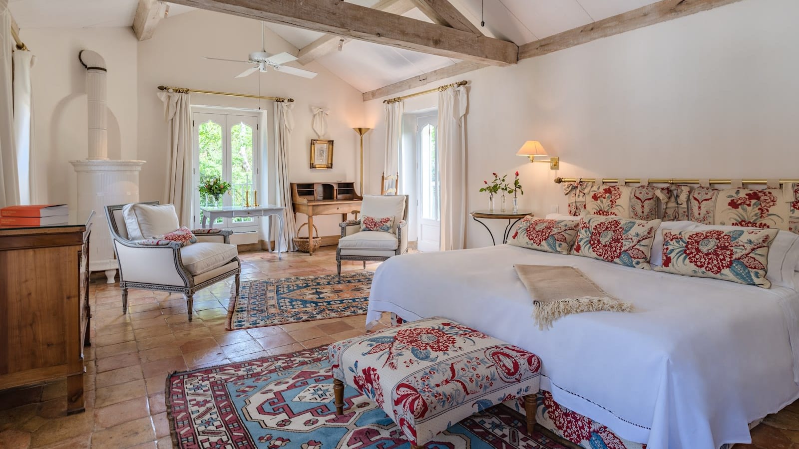 De Luxe Rooms