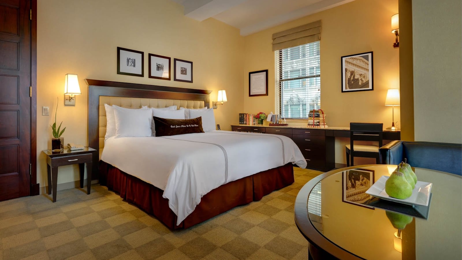 Chaleureux Library Hotel New York New York