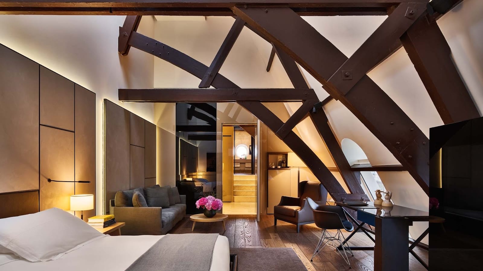 Stylish Mandarin Oriental Conservatorium, Amsterdam