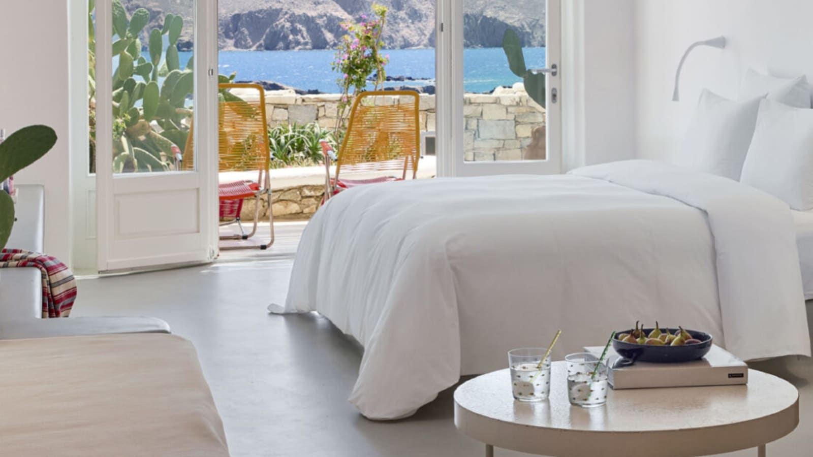 Chambre lumineuse Mykonos Lolita Agios Sostis