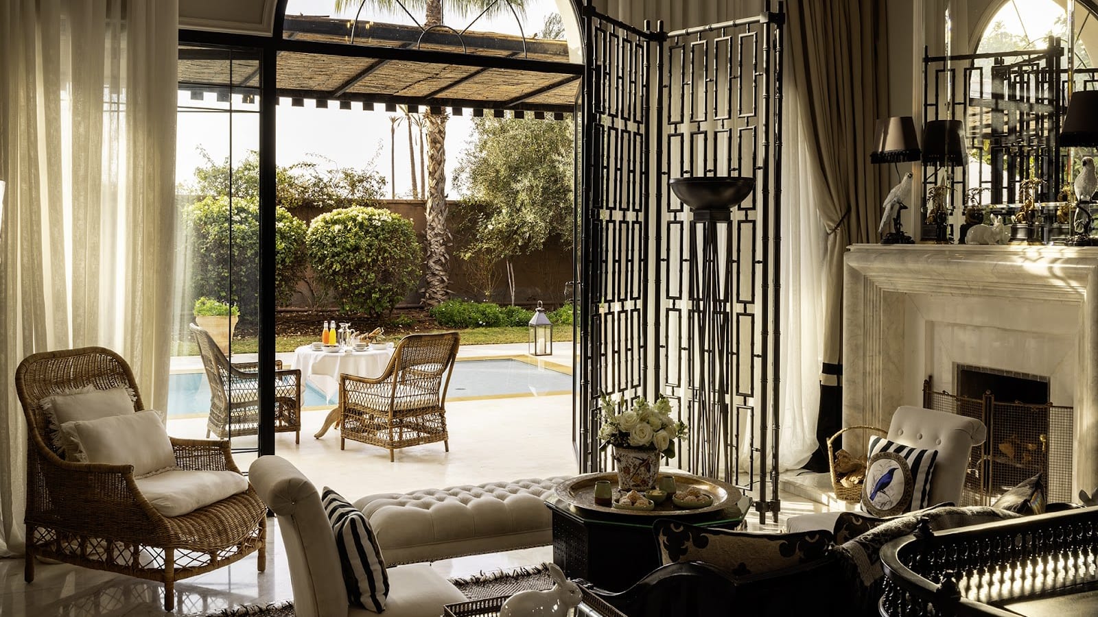 Elegant suite at Hôtel Palais Ronsard Marrakech