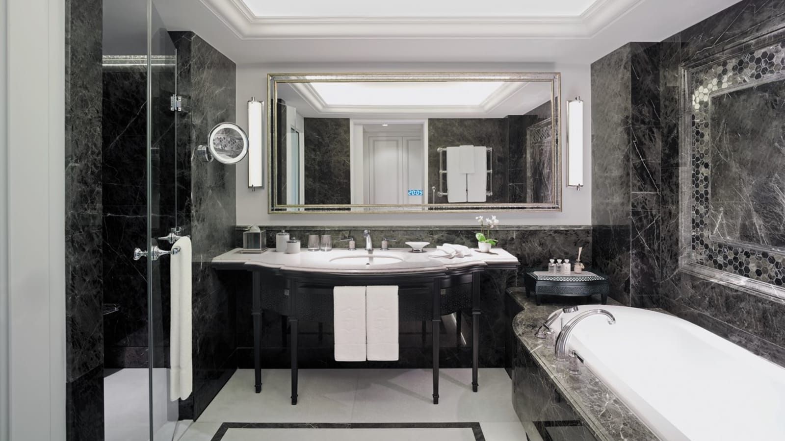 Elegant Shangri-La Bosphorus Istanbul