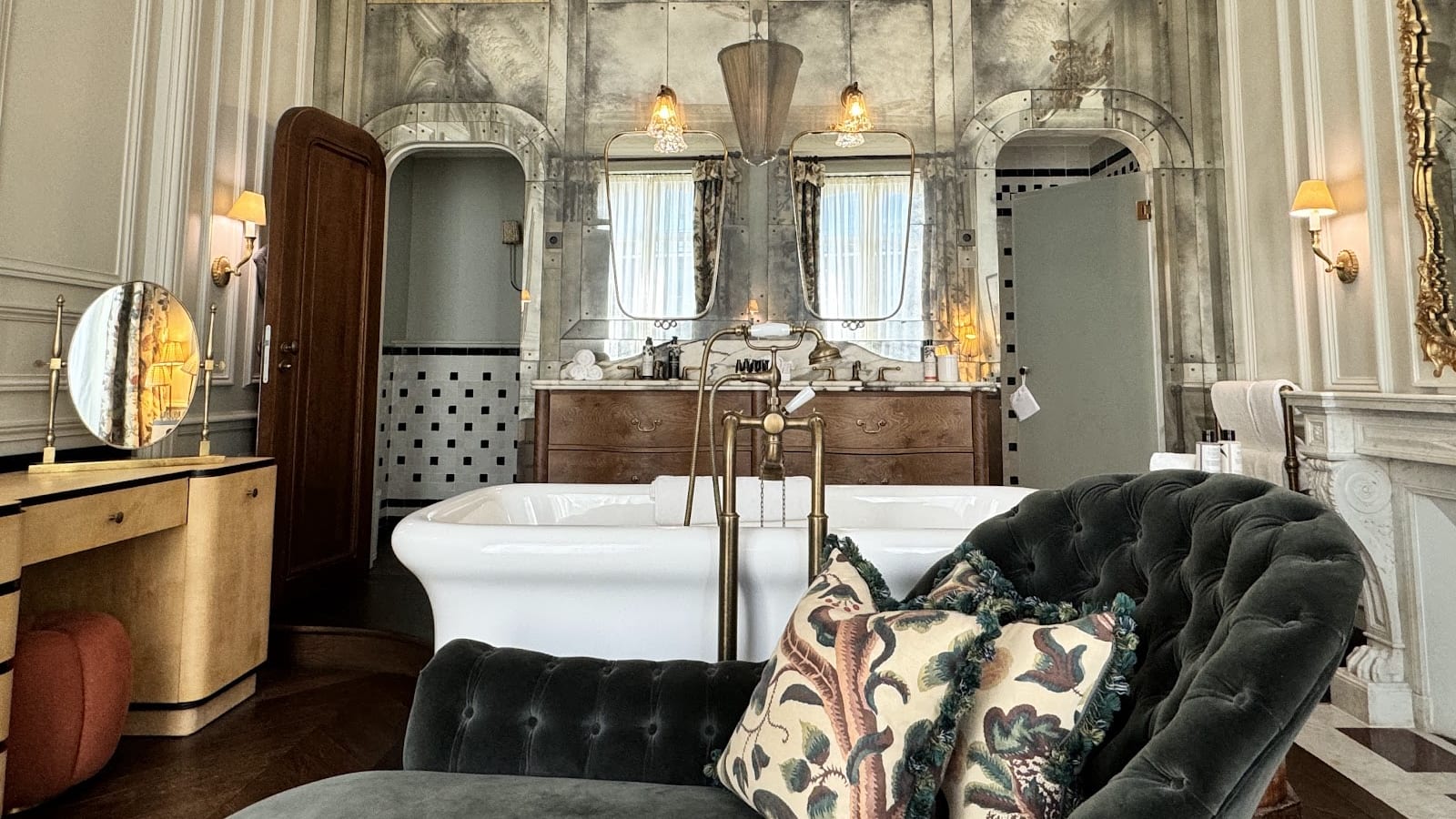 Élégant Soho House Paris Paris