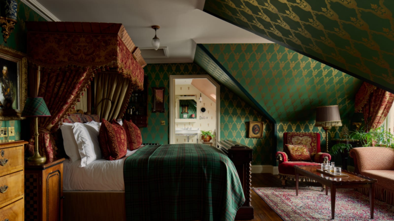 Luxury Room The Fife Arms Braemar