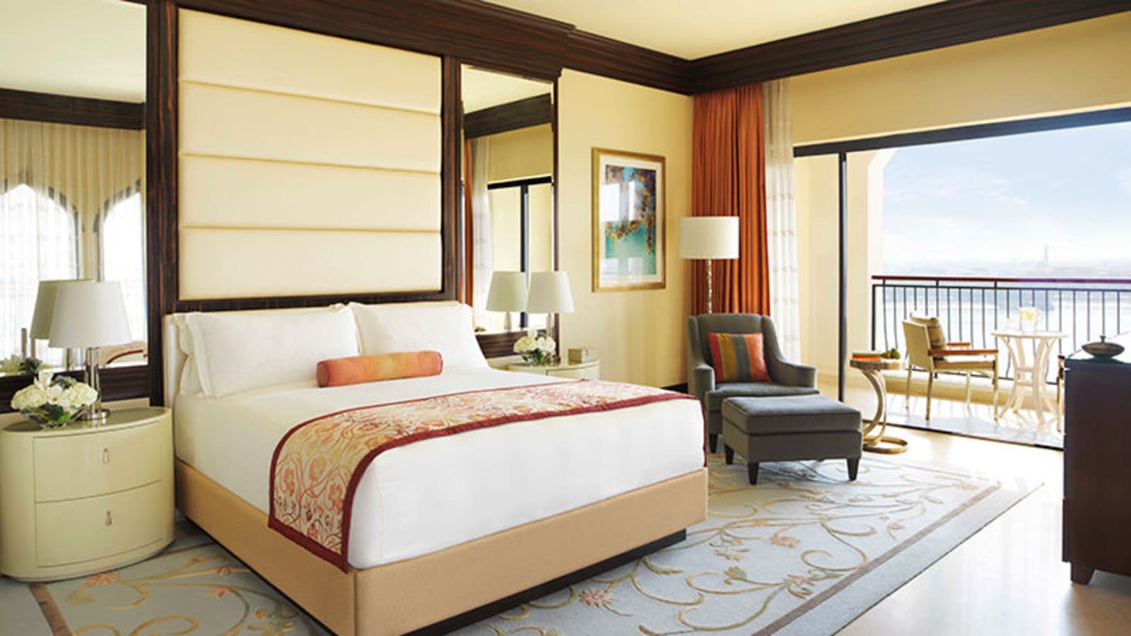Cozy The Ritz-Carlton Abu Dhabi Grand Canal Abu Dhabi