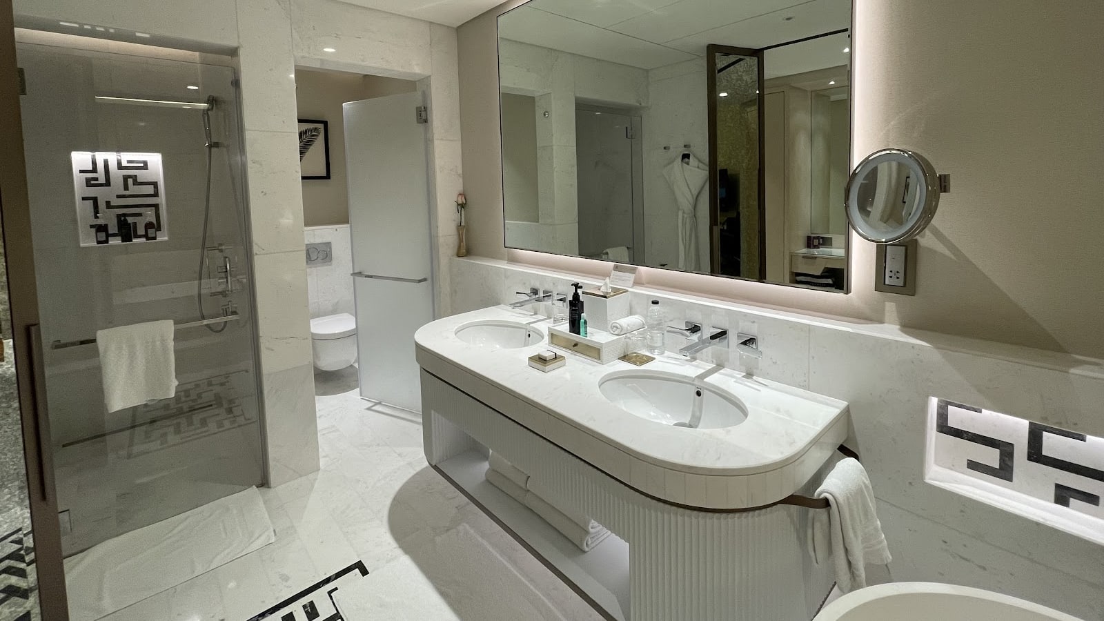 Elegant The St. Regis Dubai The Palm Dubai