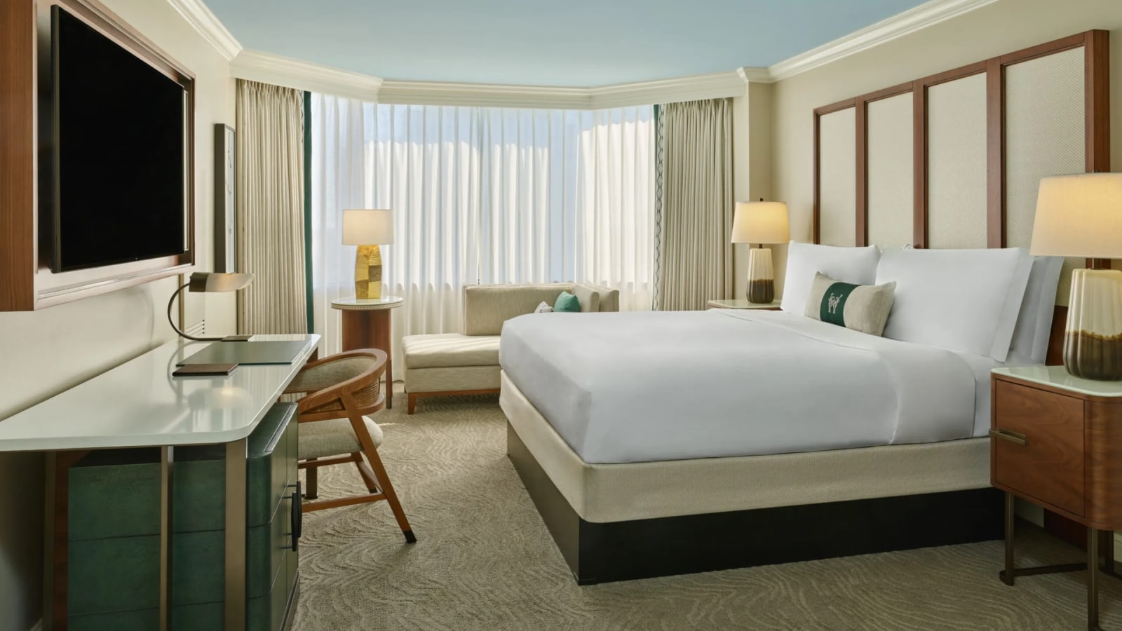 Luxurious Room The Whitley Atlanta