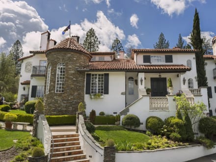 Hôtel Château du Sureau — Oakhurst