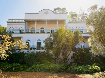 Dorp Hotel — Cape Town