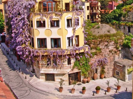 Empress Zoe Hotel — Istanbul