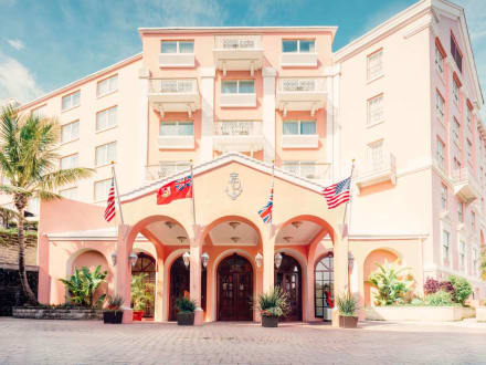 Hamilton Princess & Beach Club — Pembroke, Bermuda