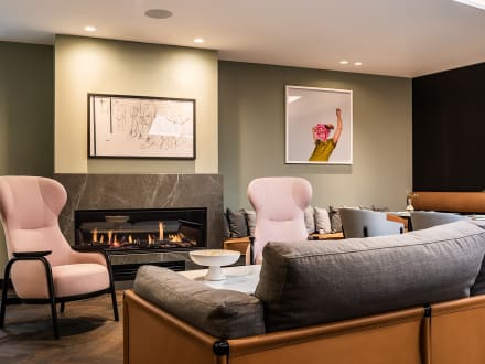 Maximilian Hotel — Prague