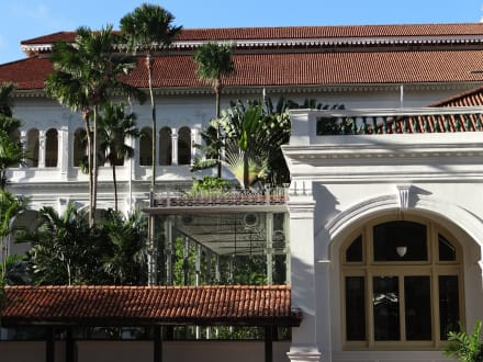 Raffles Singapore — Singapore