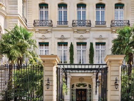 Shangri-La Paris — Paris