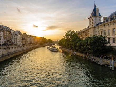 Sofitel Paris Baltimore Tour Eiffel — Paris