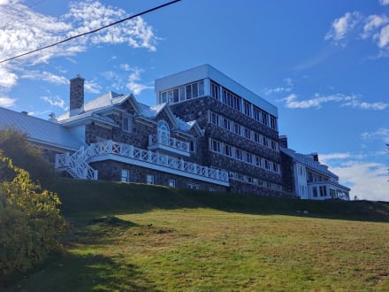 Hôtel StoneHaven Le Manoir — Sainte-Agathe-des-Monts