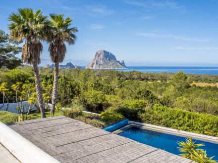Villa Agusta, Le Collectionist — Ibiza