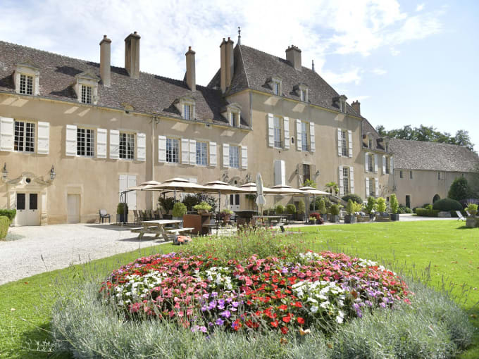 Château de Vault-de-Lugny, Vault-de-Lugny